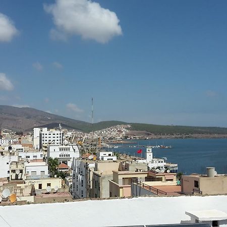 Hotel De La Mediterranee Nador Exteriör bild